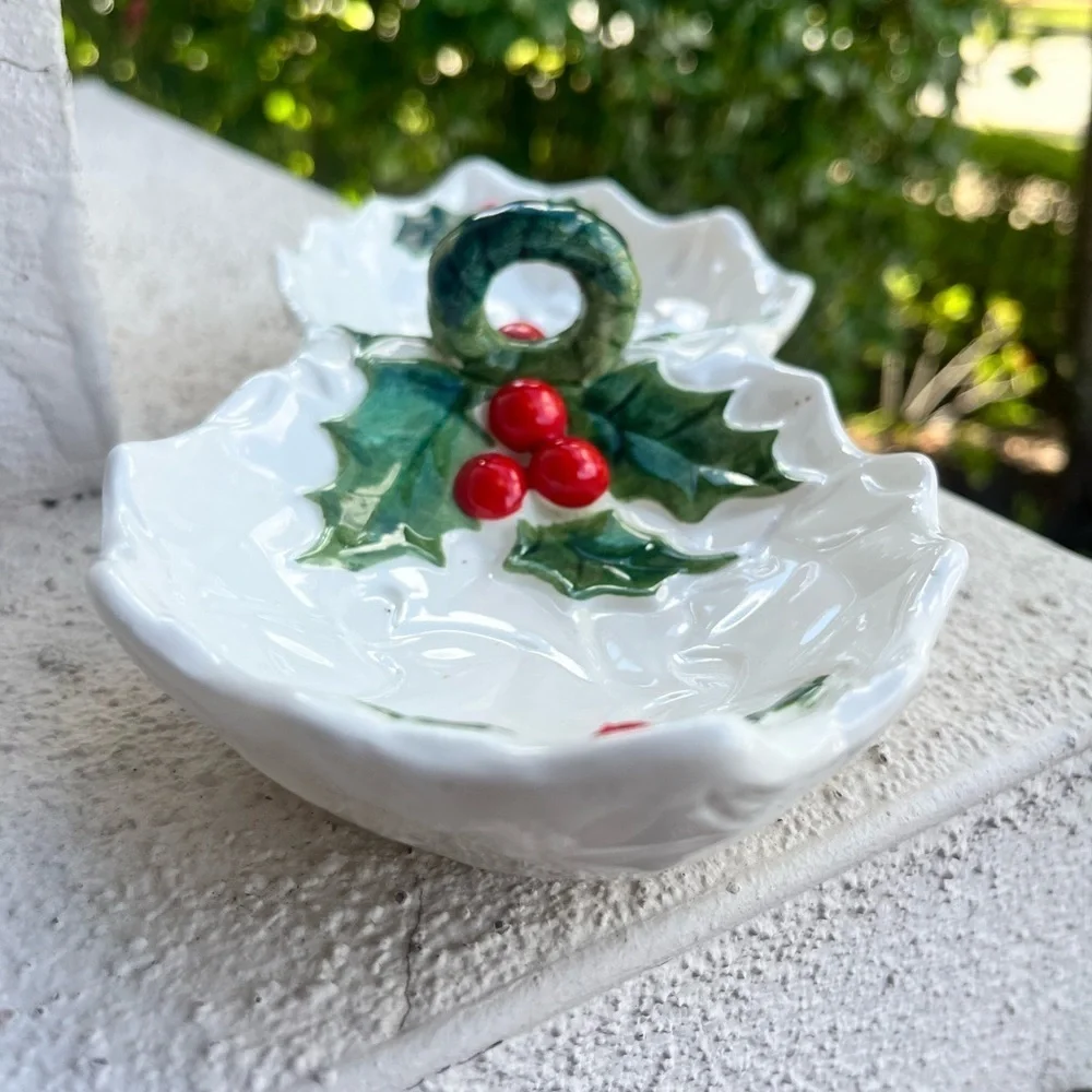 Vintage Lefton Japan White Ceramic Sectional Candy/Nut Dish w/Holly and Berries